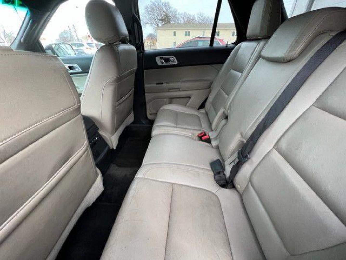 2012 BLACK FORD EXPLORER XLT (1FMHK7D89CG) with an 3.5L engine, Automatic transmission, located at 1100 W. Sheridan Ave., Shenandoah, 51601, (712) 246-1600, 40.765678, -95.388817 - Photo#4