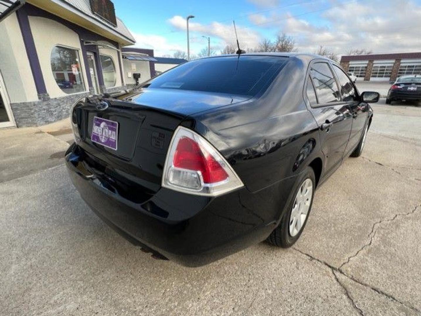 2008 BLACK FORD FUSION S (3FAHP06Z88R) with an 2.3L engine, Automatic transmission, located at 1100 W. Sheridan Ave., Shenandoah, 51601, (712) 246-1600, 40.765678, -95.388817- Photo#1