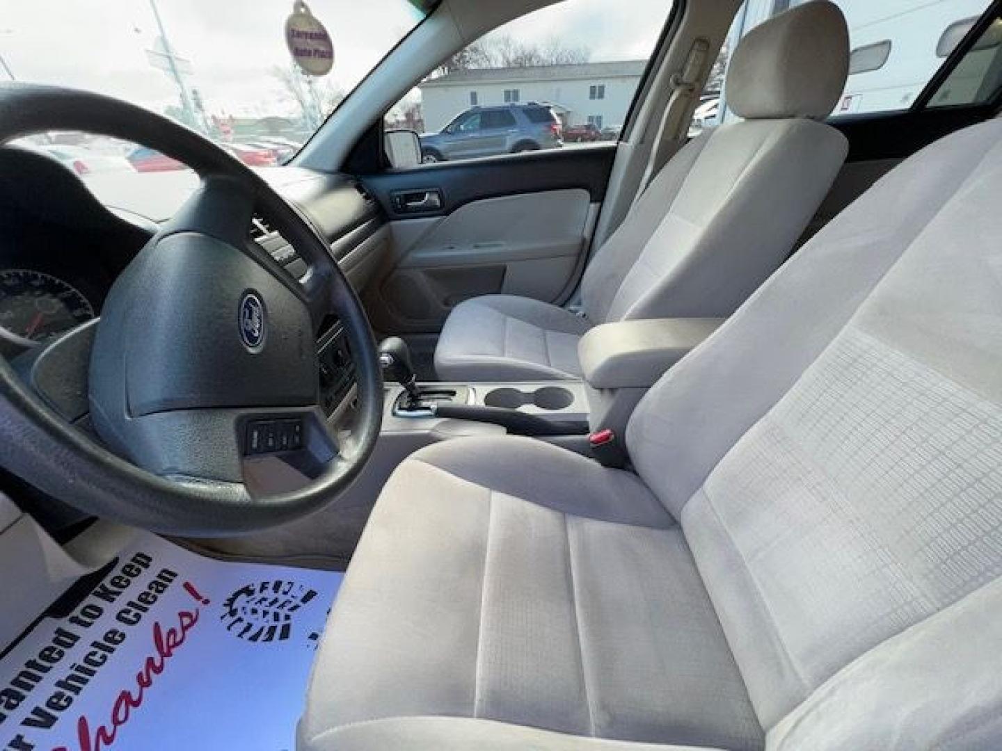 2008 BLACK FORD FUSION S (3FAHP06Z88R) with an 2.3L engine, Automatic transmission, located at 1100 W. Sheridan Ave., Shenandoah, 51601, (712) 246-1600, 40.765678, -95.388817- Photo#3
