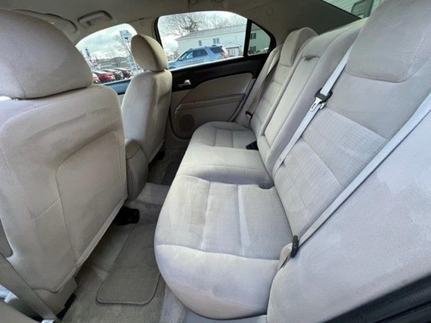 2008 BLACK FORD FUSION S (3FAHP06Z88R) with an 2.3L engine, Automatic transmission, located at 1100 W. Sheridan Ave., Shenandoah, 51601, (712) 246-1600, 40.765678, -95.388817- Photo#4