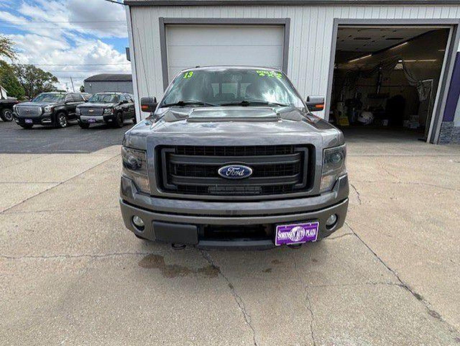 2013 GRAY FORD F150 SUPERCREW (1FTFW1ET0DF) with an 3.5L engine, Automatic transmission, located at 1100 W. Sheridan Ave., Shenandoah, 51601, (712) 246-1600, 40.765678, -95.388817 - Photo #4