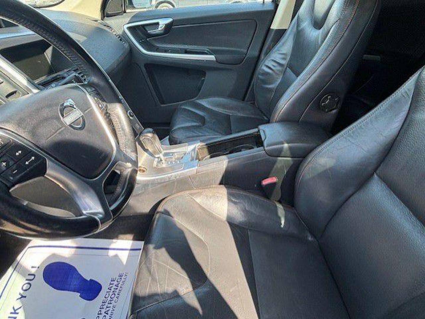 2011 BLACK VOLVO XC60 (YV4952DL6B2) with an 3.2L engine, Automatic transmission, located at 1100 W. Sheridan Ave., Shenandoah, 51601, (712) 246-1600, 40.765678, -95.388817 - Photo#2