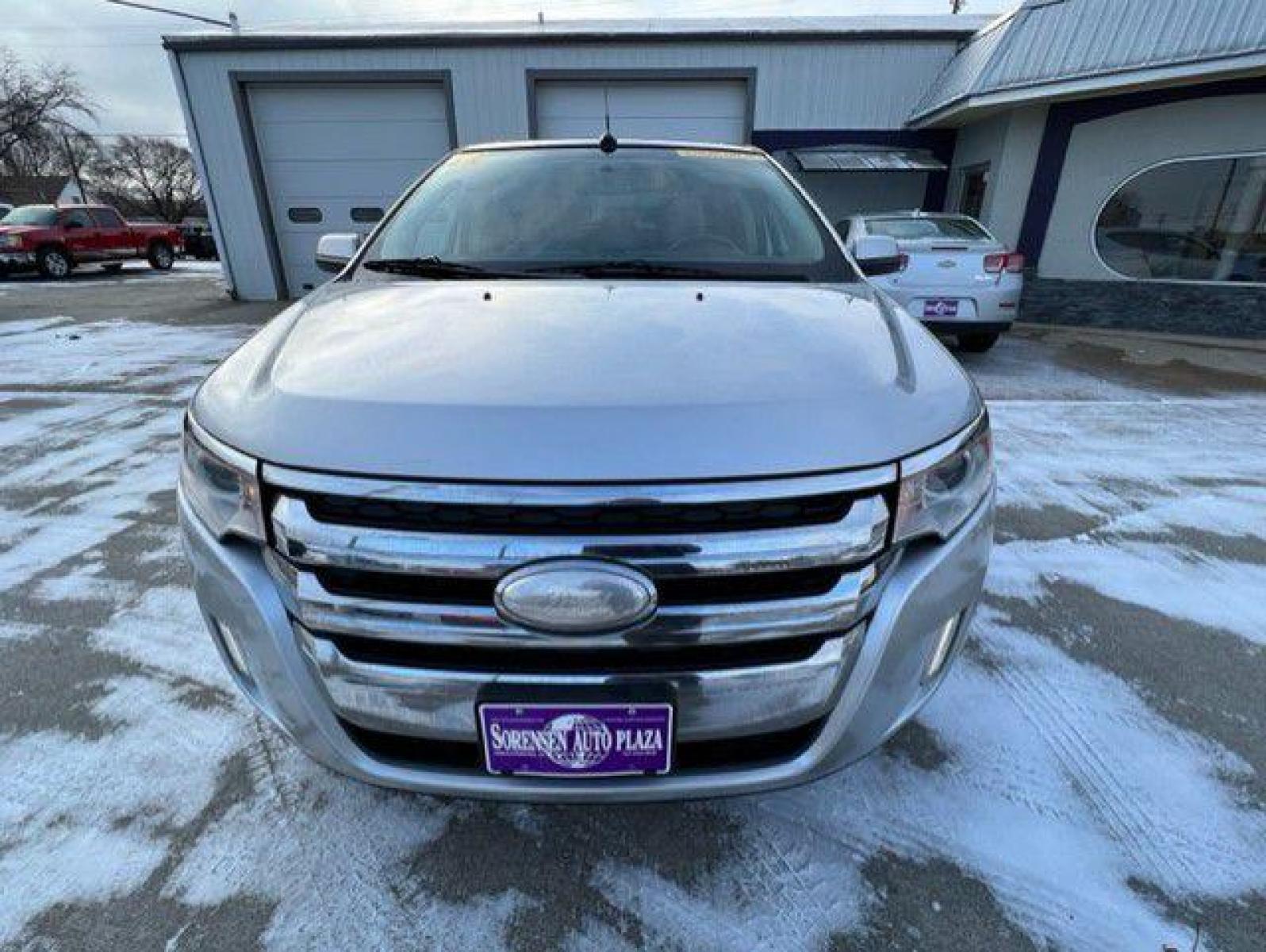 2012 SILVER FORD EDGE SEL (2FMDK3JC5CB) with an 3.5L engine, Automatic transmission, located at 1100 W. Sheridan Ave., Shenandoah, 51601, (712) 246-1600, 40.765678, -95.388817 - Photo #6