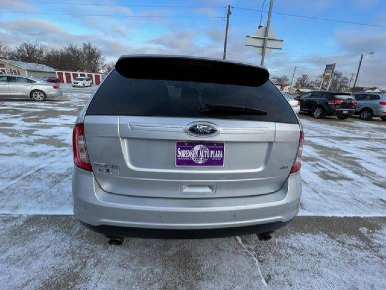 2012 SILVER FORD EDGE SEL (2FMDK3JC5CB) with an 3.5L engine, Automatic transmission, located at 1100 W. Sheridan Ave., Shenandoah, 51601, (712) 246-1600, 40.765678, -95.388817 - Photo #7