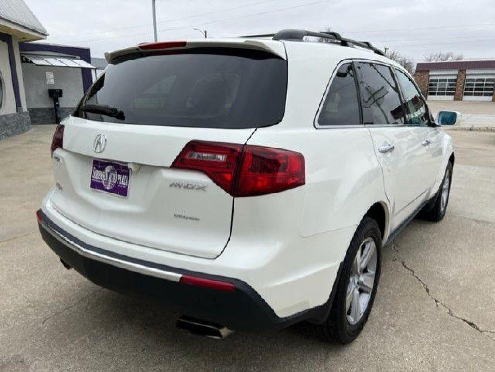 2012 WHITE ACURA MDX BASE (2HNYD2H26CH) with an 3.7L engine, Automatic transmission, located at 1100 W. Sheridan Ave., Shenandoah, 51601, (712) 246-1600, 40.765678, -95.388817 - Photo #1