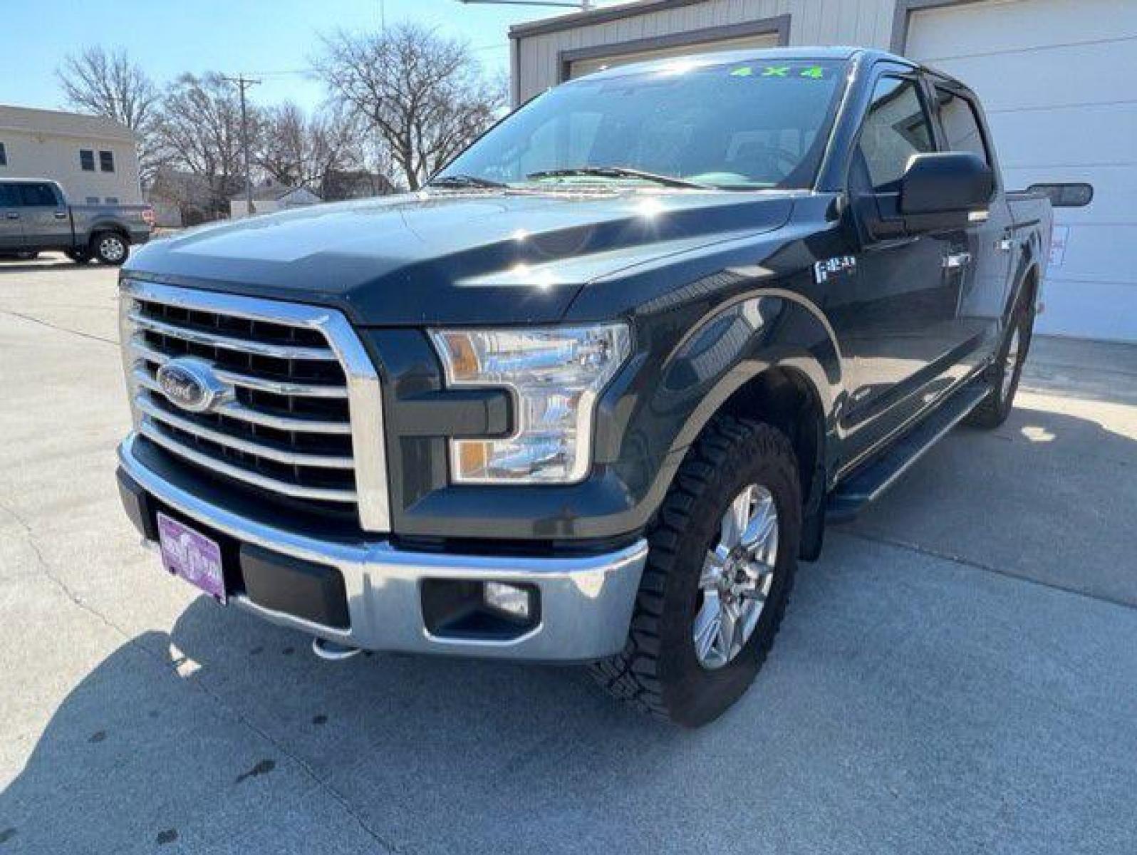 2015 GRAY FORD F150 SUPERCREW (1FTEW1EG8FK) with an 3.5L engine, Automatic transmission, located at 1100 W. Sheridan Ave., Shenandoah, 51601, (712) 246-1600, 40.765678, -95.388817 - Photo #0