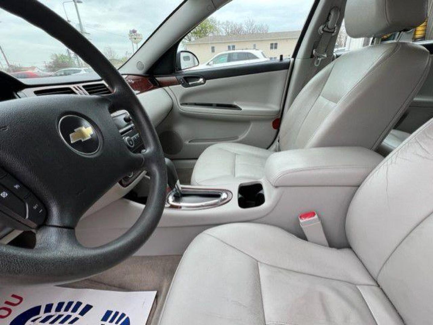 2009 BLUE CHEVROLET IMPALA 1LT (2G1WT57KX91) with an 3.5L engine, Automatic transmission, located at 1100 W. Sheridan Ave., Shenandoah, 51601, (712) 246-1600, 40.765678, -95.388817 - Photo#3
