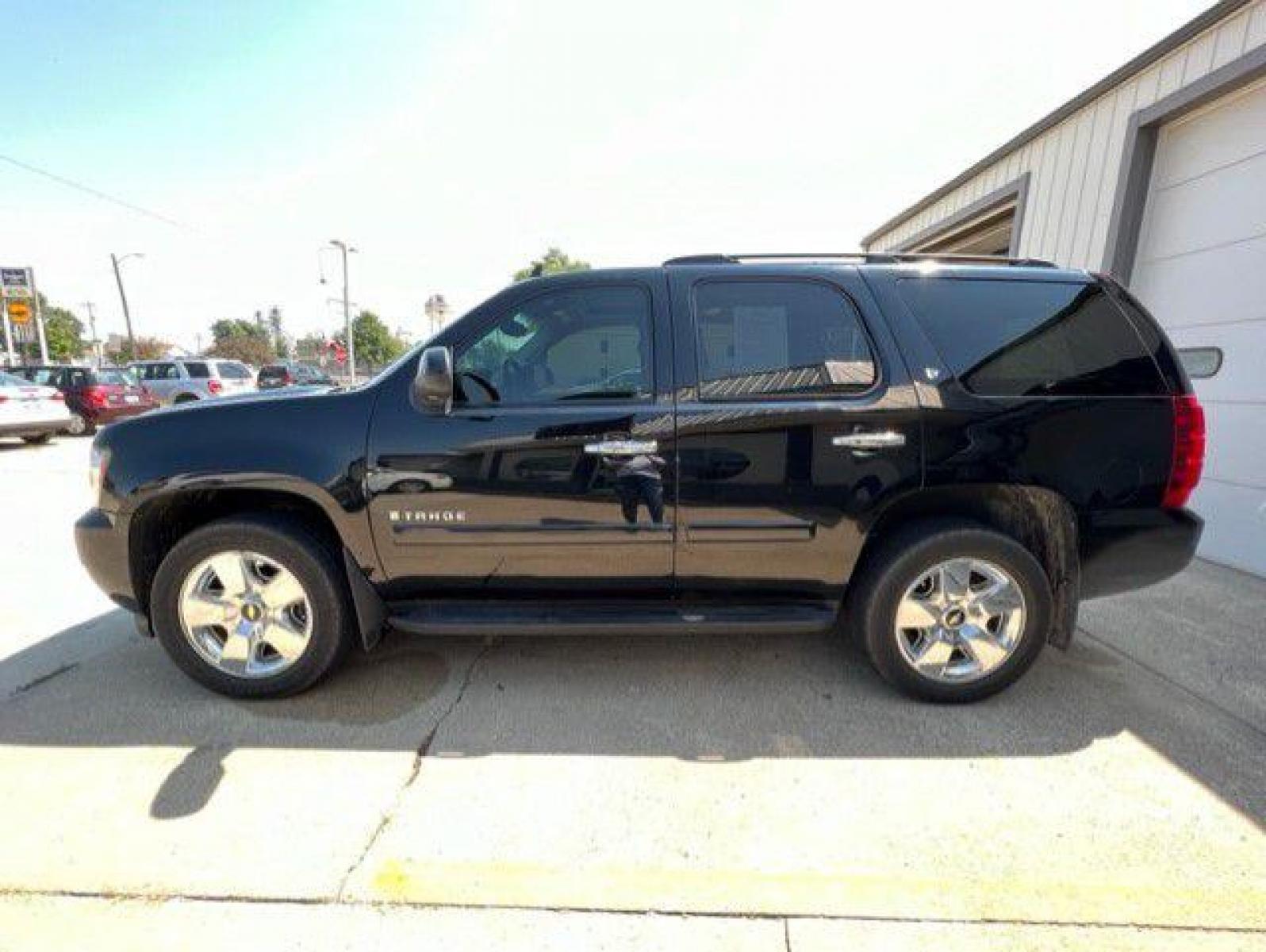 2008 BLACK CHEVROLET TAHOE 1500 (1GNFK13078J) with an 5.3L engine, Automatic transmission, located at 1100 W. Sheridan Ave., Shenandoah, 51601, (712) 246-1600, 40.765678, -95.388817 - Photo #2