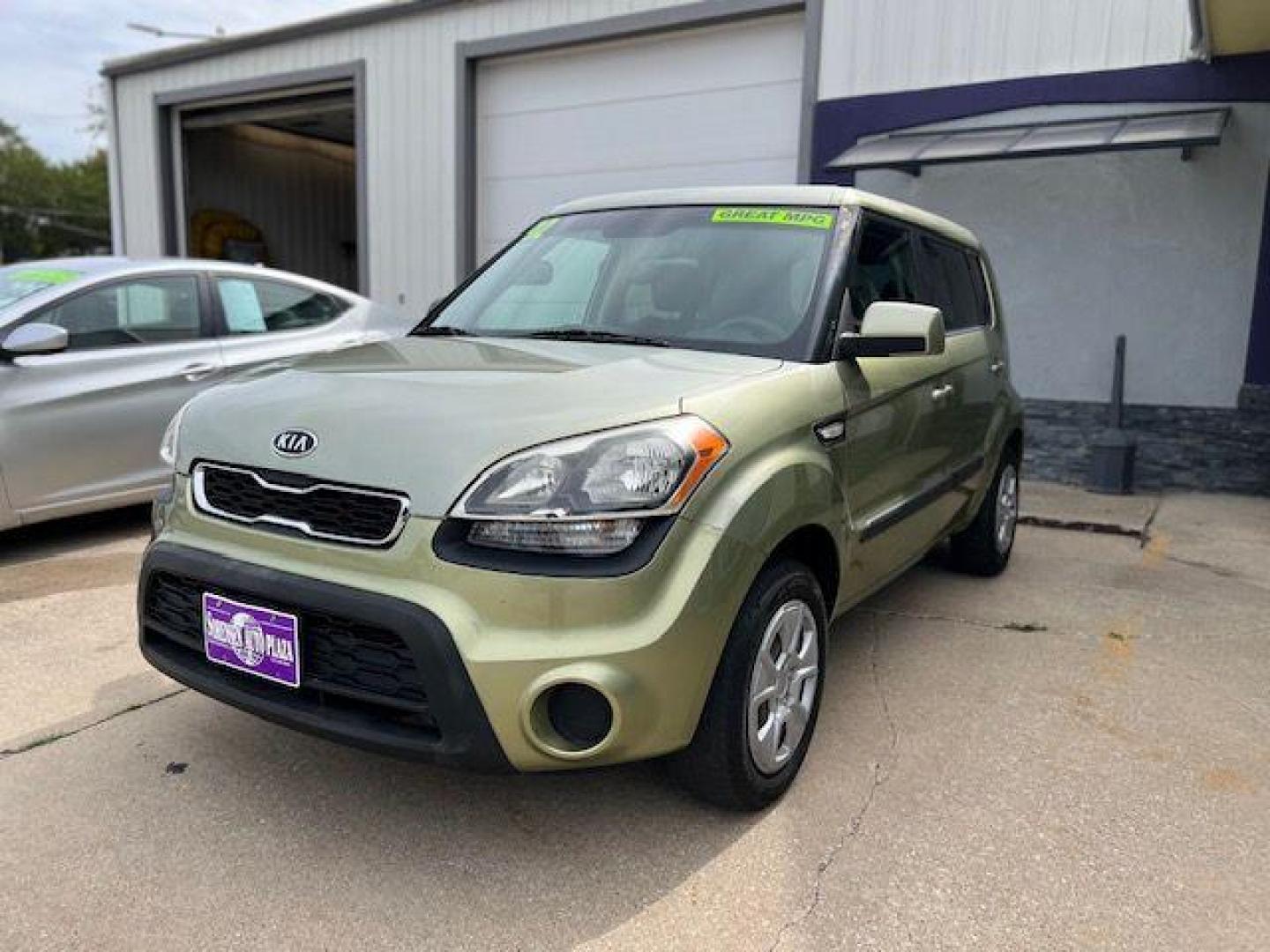 2012 GREEN KIA SOUL BASE (KNDJT2A5XC7) with an 1.6L engine, Automatic transmission, located at 1100 W. Sheridan Ave., Shenandoah, 51601, (712) 246-1600, 40.765678, -95.388817 - Photo#0