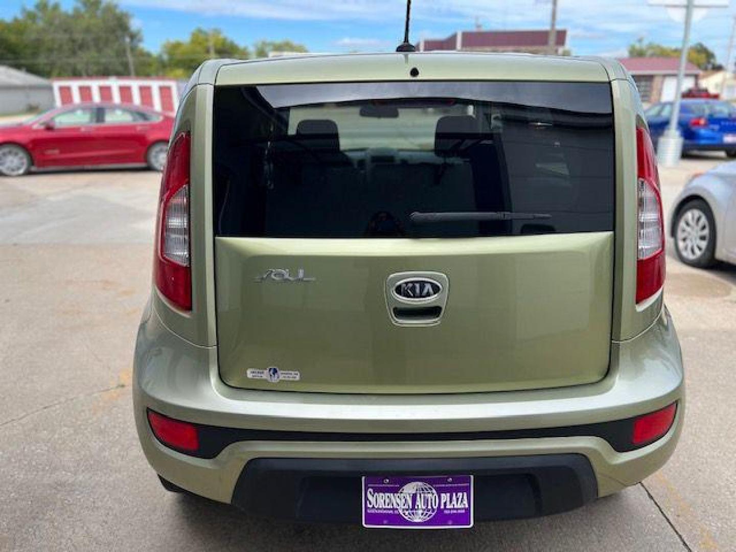 2012 GREEN KIA SOUL BASE (KNDJT2A5XC7) with an 1.6L engine, Automatic transmission, located at 1100 W. Sheridan Ave., Shenandoah, 51601, (712) 246-1600, 40.765678, -95.388817 - Photo#7