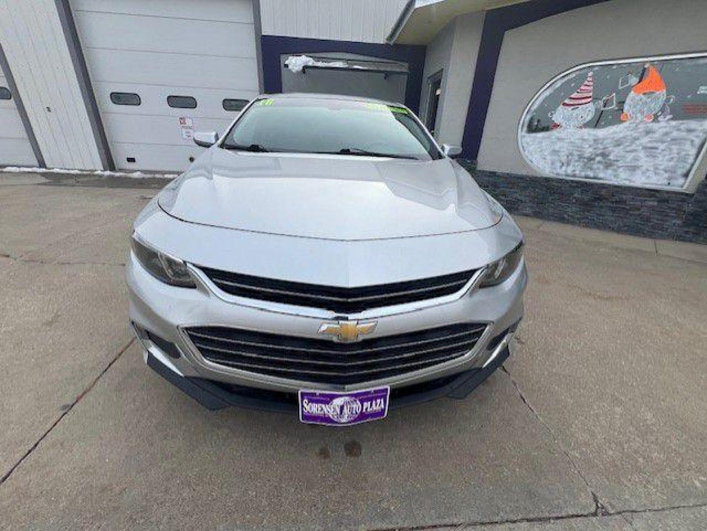 2016 SILVER CHEVROLET MALIBU LT (1G1ZE5ST4GF) with an 1.5L engine, Automatic transmission, located at 1100 W. Sheridan Ave., Shenandoah, 51601, (712) 246-1600, 40.765678, -95.388817 - Photo#7